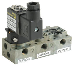 Buildable base plate for montage of pilot valve serie 189, 190 and 192 with CNOMO-interface